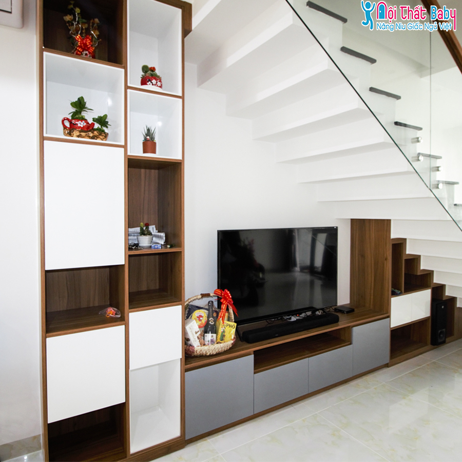Hình ảnh thi công thực tế nội thất nguyên căn hiện đại nhà anh HIệp -Quận 12